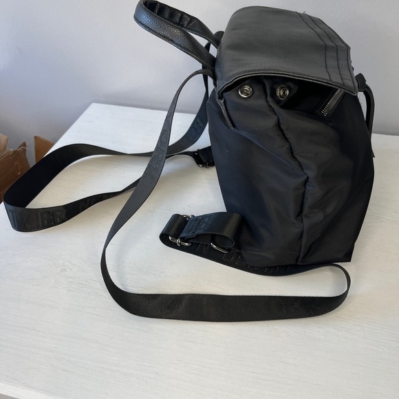 BOTIKER Mini Trigger Backpack Black - Picture 9 of 15